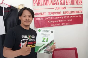 Serah terima Akta cerai Ke Klien.